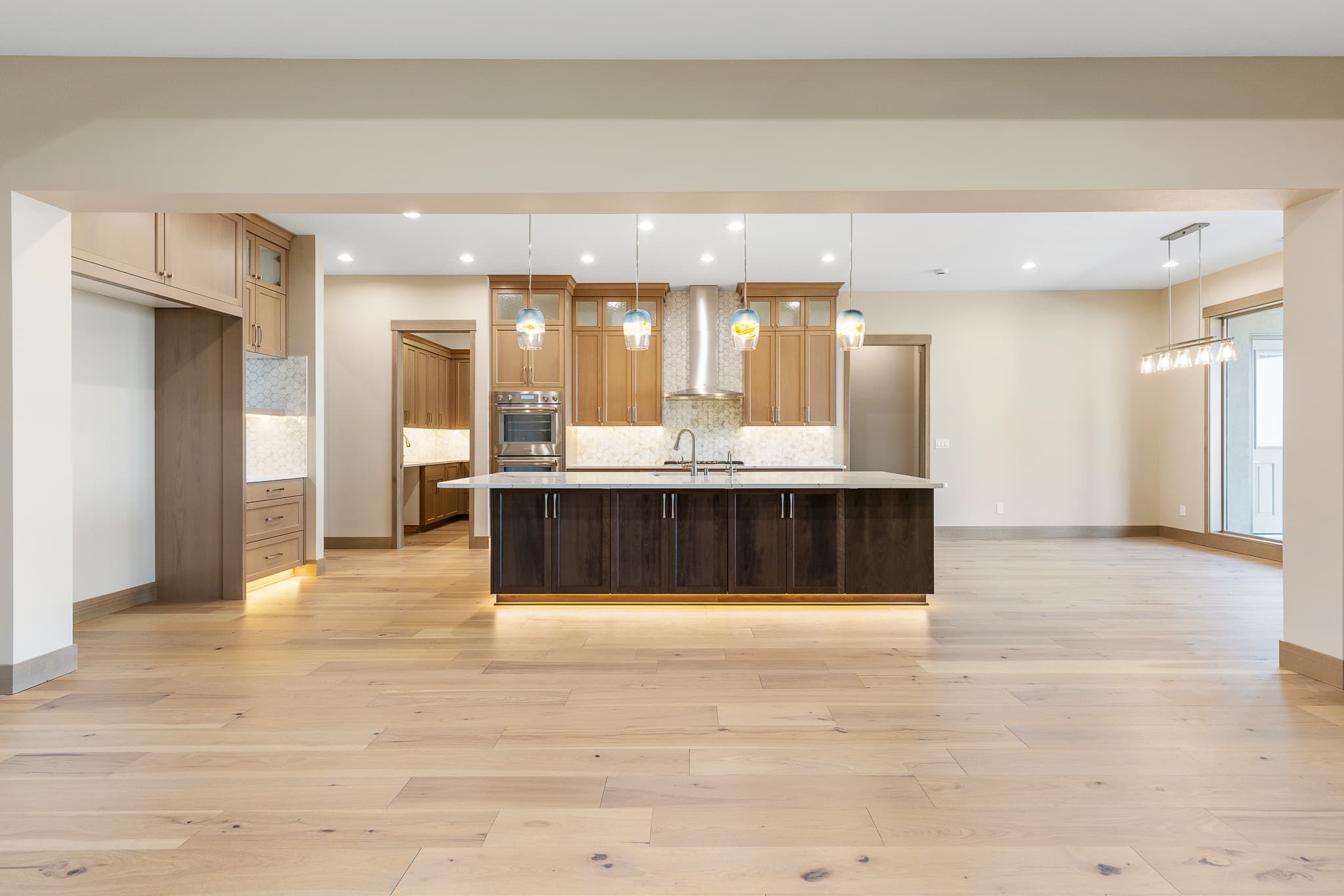 Custom kitchen cabinetry project 6