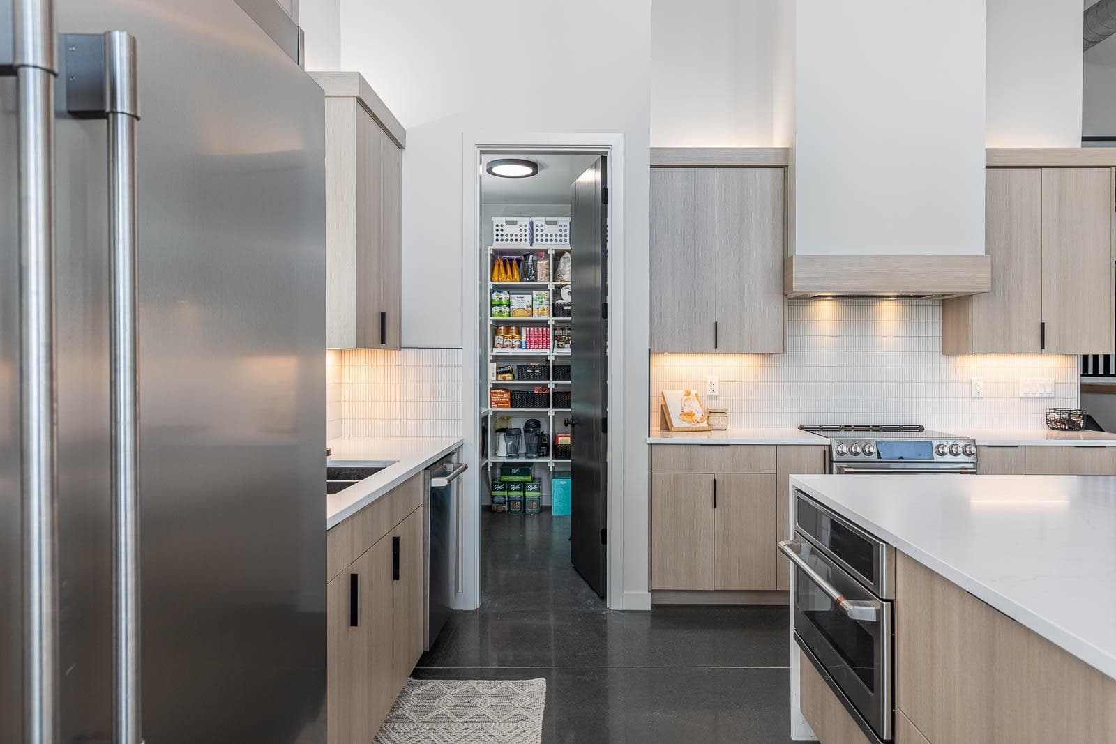 Custom kitchen cabinetry project 16