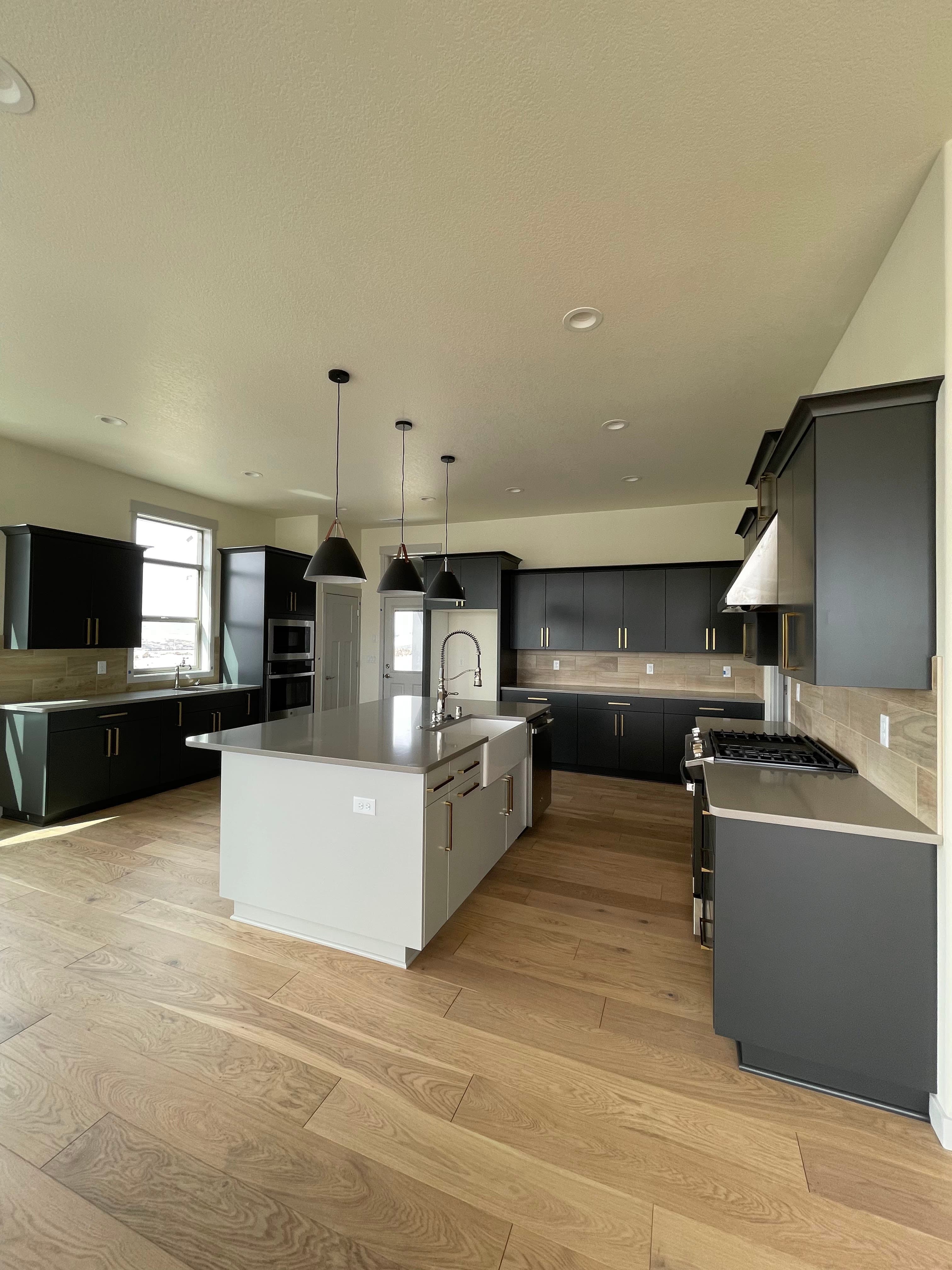 Custom kitchen cabinetry project 26