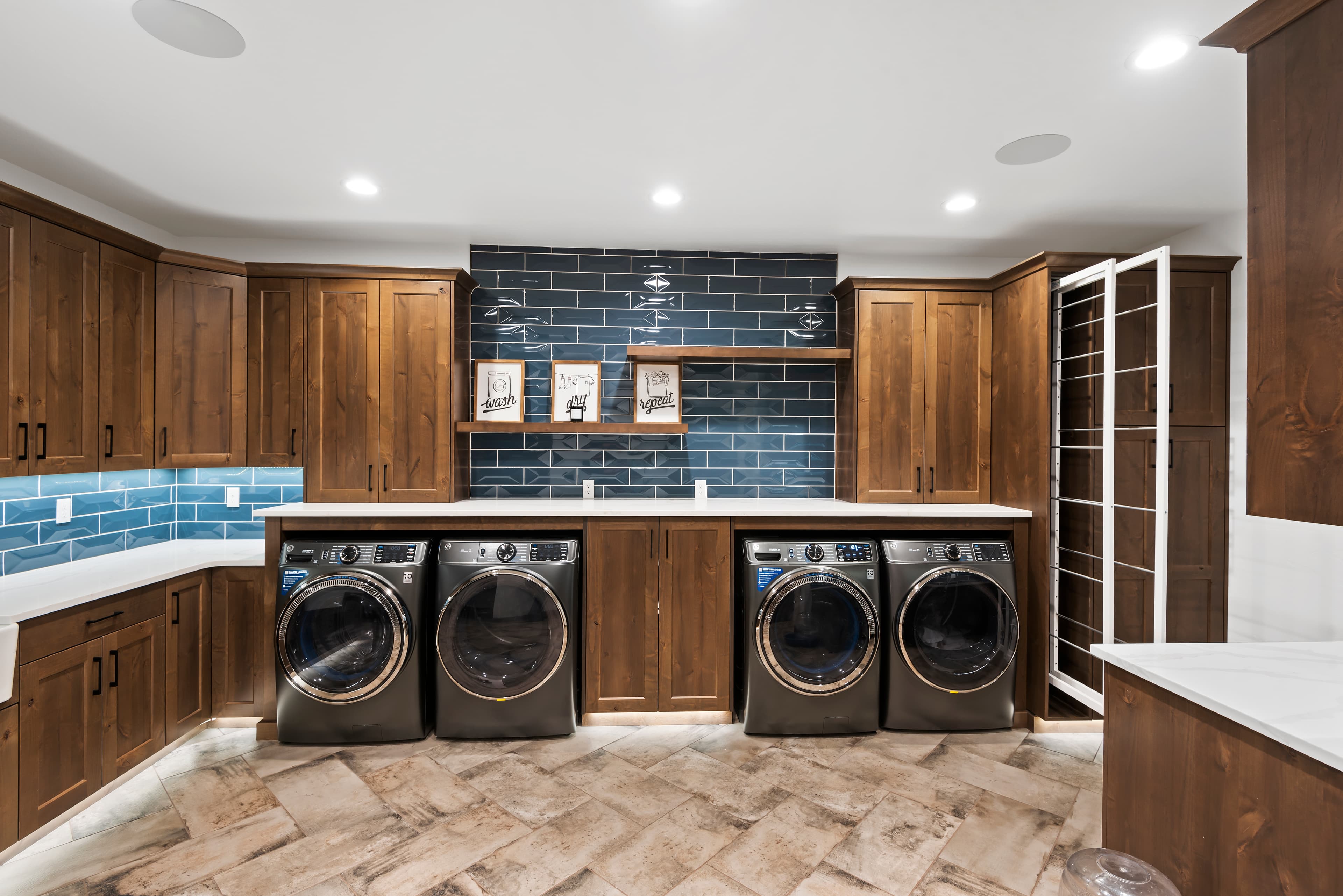 Custom laundry room cabinetry project 4