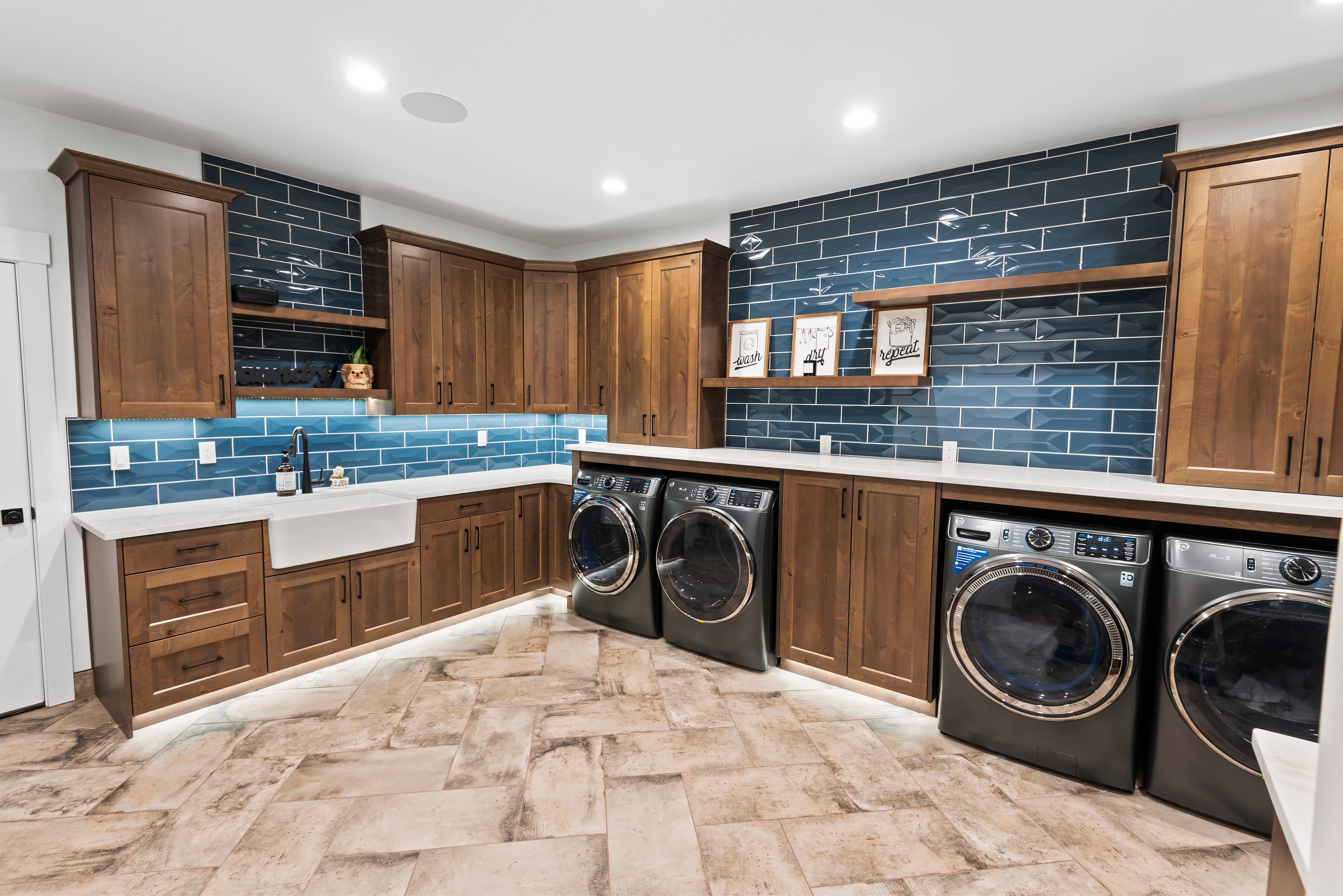 Custom laundry room cabinetry project 5