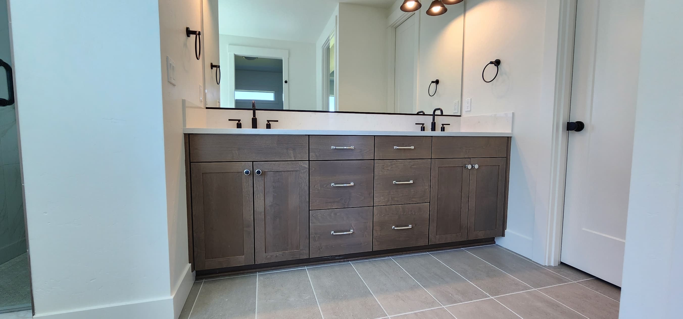 Custom bathroom vanity project 3
